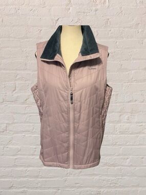 L.L.Bean lavender faux fur lined quilted zip front Vest, L,